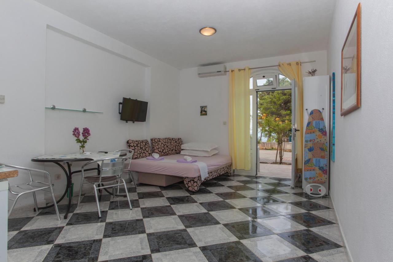 Apartments Damjanovic Makarska Exterior foto